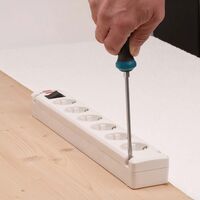 Brennenstuhl Bremounta Steckdosenleiste 6-fach (Mehrfachsteckdose mit 90 Grad Steckdosen, Steckerleiste mit Befestigungsmöglichkeit und 3 m Kabel) Weiß TYPE F