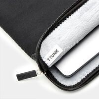 Trunk Neopren Sleeve für MacBook Pro 16" (2021-2023), schwarz
