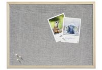ZELLER PRESENT Pinboard