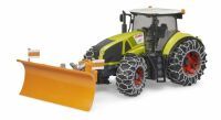 bruder Claas Axion mit Schneeketten und Räumschild