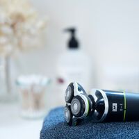 MELISSA Wiederaufladbarer Rasierer für Männer 5W Schwarz
