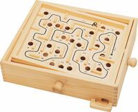 VEDES Großhandel GmbH - Ware Classic Games Holz Labyrinth 30 x 25,5 cm