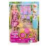 Mattel Barbie Malibu Hundespaziergang Spielset, enthält Puppe, Hund zum Spazierengehen und Häufchenm